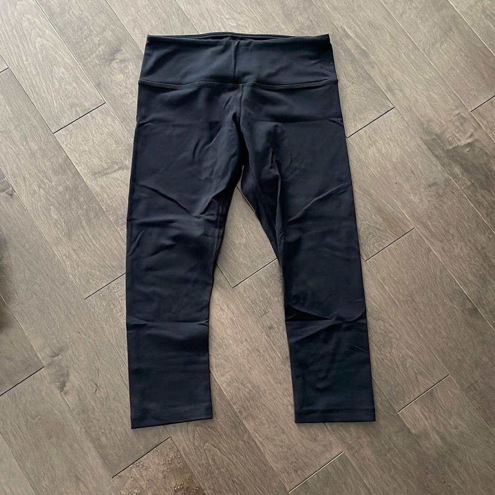 Cory Vines cropped black leggings